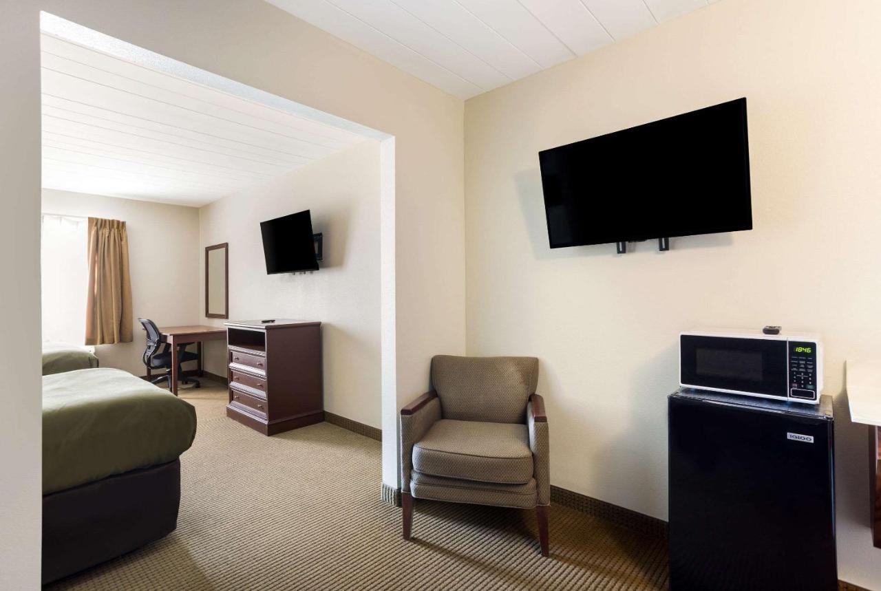 Quality Inn & Suites Monterey, Tn - Crossville, Tn Exteriér fotografie